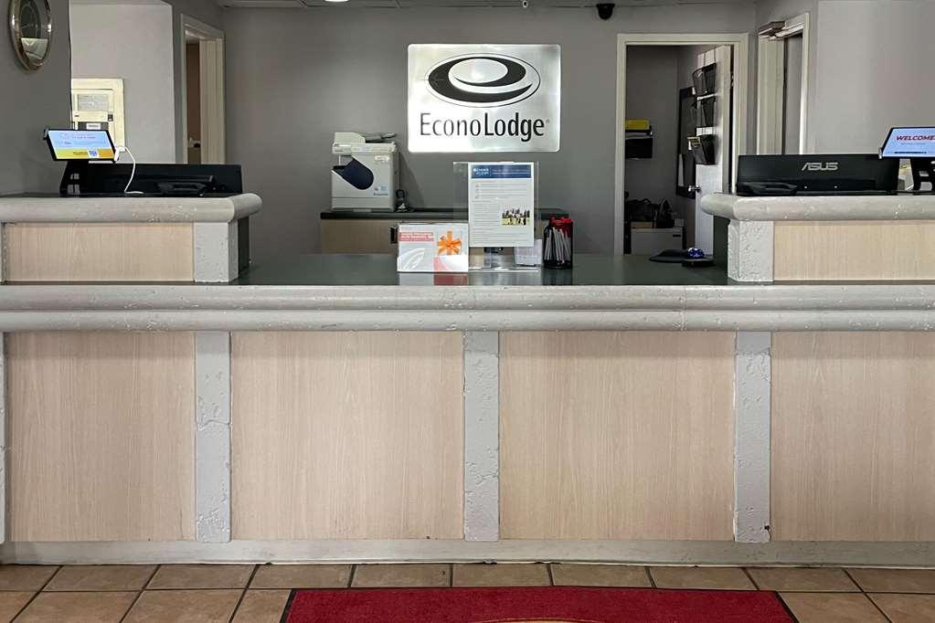 Econo Lodge Джорджтаун Інтер'єр фото